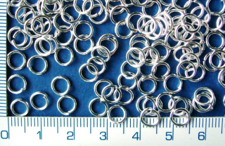 Kroužky, barva stříbrná, 6mm, 50ks