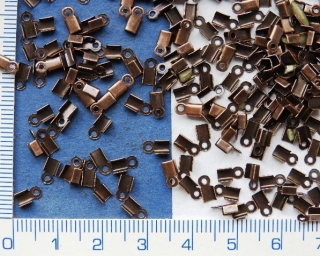 Zakončení pro lanka, koncovka na kůži, 6mm, barva měď, 20ks