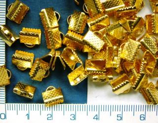 Koncovka na kůži, 8x8mm,barva zlatá, 1ks