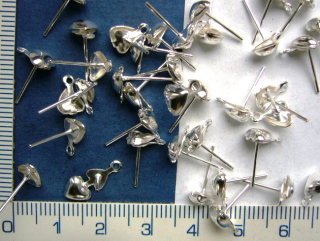 Náušnice,puzety srdíčka, 6x8mm,50ks