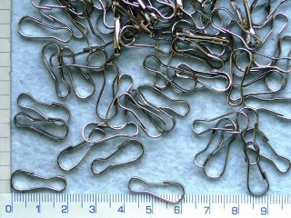 Zapínání karabinka jednoduchá,32x11mm,1ks