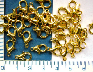 Zapínání , zlatá karabinka 12mm,1ks