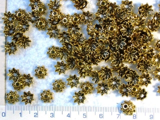Kaplíky, zlatá kytička, 9mm, 10ks