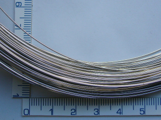 Paměťový drát,náramkový,barva platina, průměr 60mm, 1 otočka